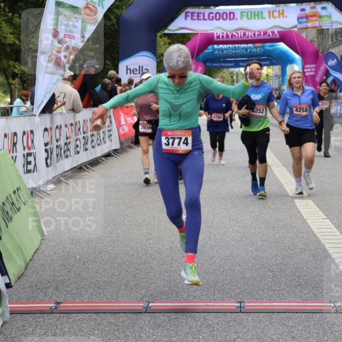06.09.2026 - CURREX Alsterlauf Strokosch-Dieckow http://msf.ph/oto/10147639 06.09.2026 10:25:45 Ziel 2075, 2635, 2636, 3774, 4258, 6202, 6252, 6325 meine-sportfotos.de