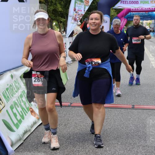 06.09.2026 - CURREX Alsterlauf Strokosch-Dieckow http://msf.ph/oto/10147700 06.09.2026 10:25:52 Ziel 2075, 2635, 2636, 3297, 3774, 4258, 4794, 5409, 6202, 6252, 6325 meine-sportfotos.de