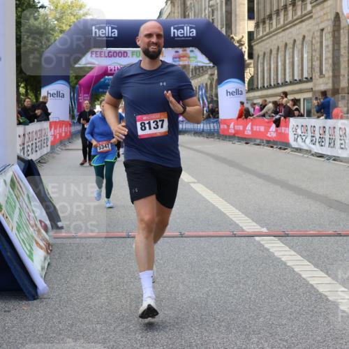 06.09.2026 - CURREX Alsterlauf Strokosch-Dieckow http://msf.ph/oto/10147788 06.09.2026 11:58:47 Ziel 1001, 1202, 1329, 1347, 8137 meine-sportfotos.de