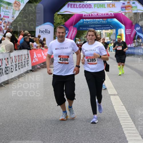 06.09.2026 - CURREX Alsterlauf Strokosch-Dieckow http://msf.ph/oto/10147813 06.09.2026 10:26:23 Ziel 4168, 4385, 4386, 5944 meine-sportfotos.de