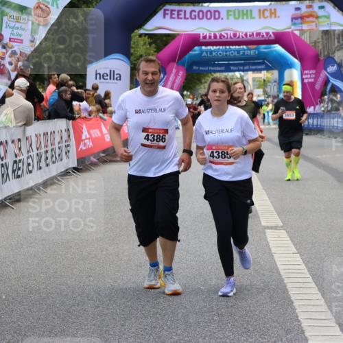 06.09.2026 - CURREX Alsterlauf Strokosch-Dieckow http://msf.ph/oto/10147815 06.09.2026 10:26:23 Ziel 4168, 4385, 4386, 5944 meine-sportfotos.de