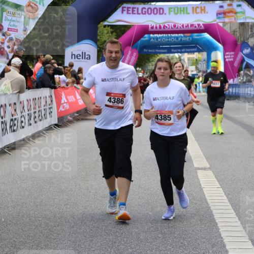 06.09.2026 - CURREX Alsterlauf Strokosch-Dieckow http://msf.ph/oto/10147816 06.09.2026 10:26:23 Ziel 4168, 4385, 4386, 5944 meine-sportfotos.de