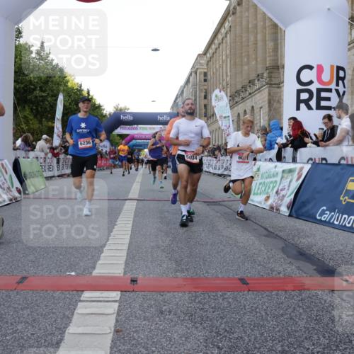 06.09.2026 - CURREX Alsterlauf Yannick Fuchs http://msf.ph/oto/10147818 06.09.2026 09:49:03 Ziel 2067, 2655, 2693, 3009, 3074, 3533, 3880, 4037, 4579, 4785, 5034, 5068, 5251, 5378, 5400, 5929, 5992, 6041, 6124, 6236, 6245, 8106 meine-sportfotos.de