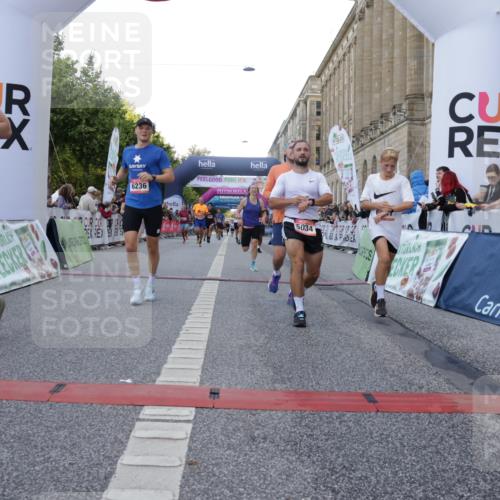 06.09.2026 - CURREX Alsterlauf Yannick Fuchs http://msf.ph/oto/10147823 06.09.2026 09:49:03 Ziel 2067, 2655, 2693, 3009, 3074, 3533, 3880, 4037, 4579, 4785, 5034, 5068, 5251, 5378, 5400, 5929, 5992, 6041, 6124, 6236, 6245, 8106 meine-sportfotos.de