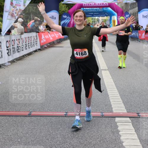 06.09.2026 - CURREX Alsterlauf Strokosch-Dieckow http://msf.ph/oto/10147835 06.09.2026 10:26:26 Ziel 3653, 4168, 4385, 4386 meine-sportfotos.de