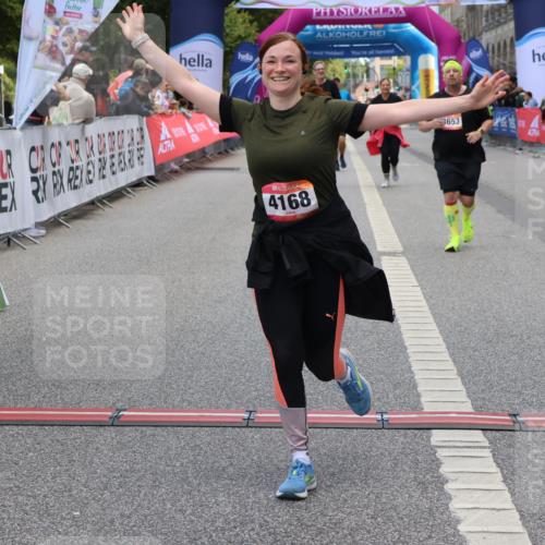 06.09.2026 - CURREX Alsterlauf Strokosch-Dieckow http://msf.ph/oto/10147843 06.09.2026 10:26:27 Ziel 3653, 4168, 4385, 4386 meine-sportfotos.de