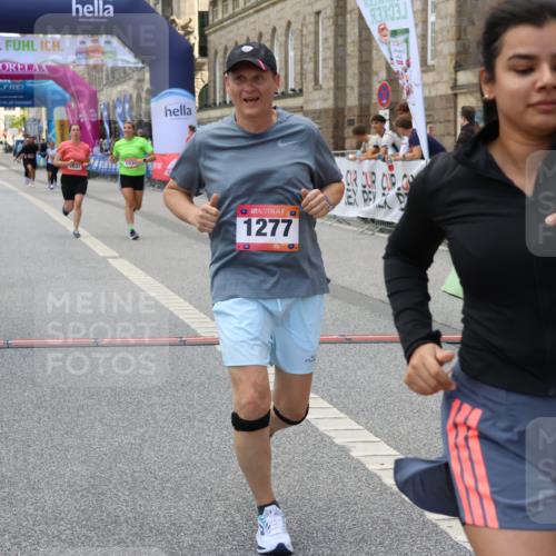 06.09.2026 - CURREX Alsterlauf Strokosch-Dieckow http://msf.ph/oto/10147875 06.09.2026 11:59:17 Ziel 1037, 1038, 1254, 1304, 1330 meine-sportfotos.de