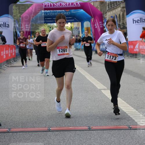 06.09.2026 - CURREX Alsterlauf Strokosch-Dieckow http://msf.ph/oto/10147910 06.09.2026 11:59:28 Ziel 1018, 1038, 1068, 1069, 1173, 1261, 1291 meine-sportfotos.de