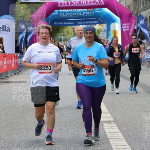 06.09.2026 - CURREX Alsterlauf Strokosch-Dieckow http://msf.ph/oto/10147916 06.09.2026 10:26:52 Ziel 2253, 2790, 2791, 3013, 3165 meine-sportfotos.de