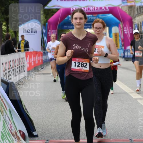 06.09.2026 - CURREX Alsterlauf Strokosch-Dieckow http://msf.ph/oto/10147949 06.09.2026 11:59:39 Ziel 1006, 1018, 1108, 1215, 1262, 1266 meine-sportfotos.de
