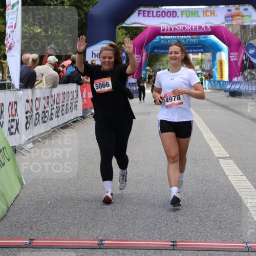 06.09.2026 - CURREX Alsterlauf Strokosch-Dieckow http://msf.ph/oto/10147969 06.09.2026 10:27:04 Ziel 4484, 4489, 4978, 5066, 5155, 5156 meine-sportfotos.de