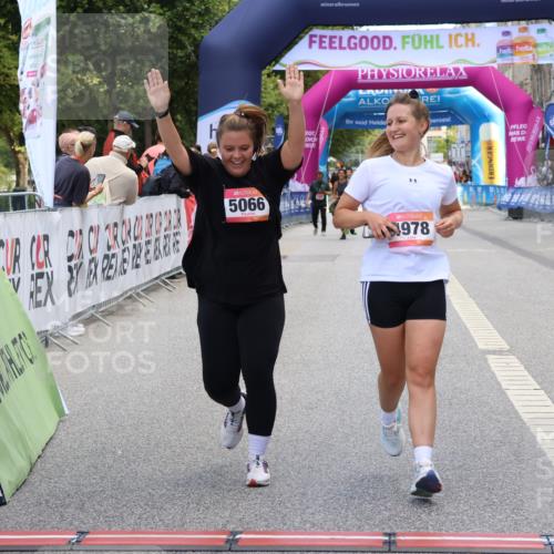06.09.2026 - CURREX Alsterlauf Strokosch-Dieckow http://msf.ph/oto/10147984 06.09.2026 10:27:05 Ziel 4484, 4489, 4978, 5066, 5155, 5156 meine-sportfotos.de