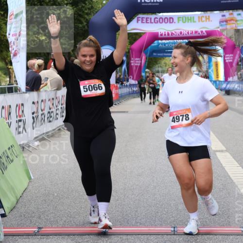 06.09.2026 - CURREX Alsterlauf Strokosch-Dieckow http://msf.ph/oto/10148005 06.09.2026 10:27:05 Ziel 4484, 4489, 4978, 5066, 5155, 5156 meine-sportfotos.de