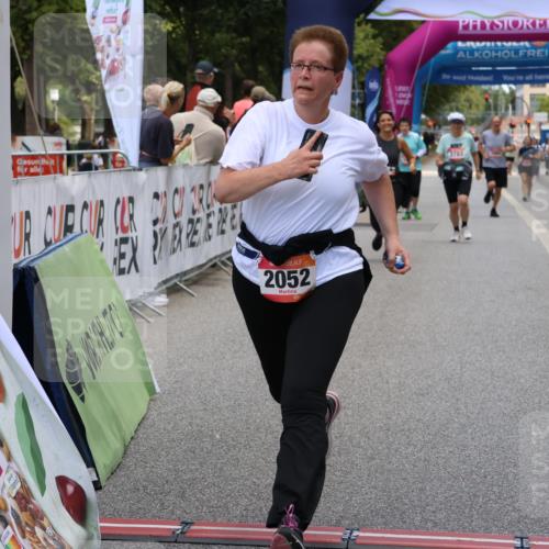 06.09.2026 - CURREX Alsterlauf Strokosch-Dieckow http://msf.ph/oto/10148007 06.09.2026 10:27:12 Ziel 2052, 4978, 5066 meine-sportfotos.de