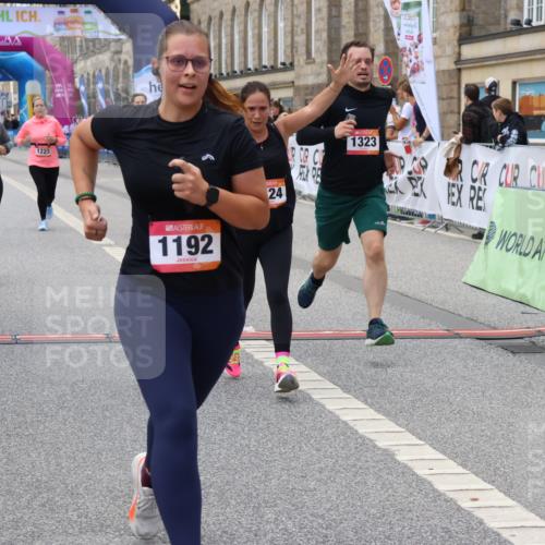 06.09.2026 - CURREX Alsterlauf Strokosch-Dieckow http://msf.ph/oto/10148008 06.09.2026 11:59:53 Ziel 1076, 1098, 1120, 1124, 1192, 1205, 1206, 1223, 1247, 1275, 1323, 1340, 8139 meine-sportfotos.de