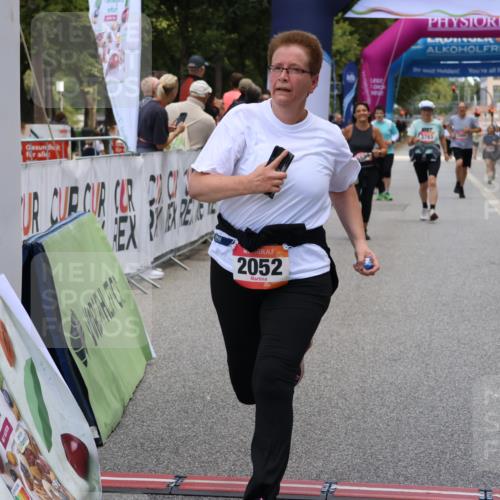 06.09.2026 - CURREX Alsterlauf Strokosch-Dieckow http://msf.ph/oto/10148009 06.09.2026 10:27:12 Ziel 2052, 4978, 5066 meine-sportfotos.de