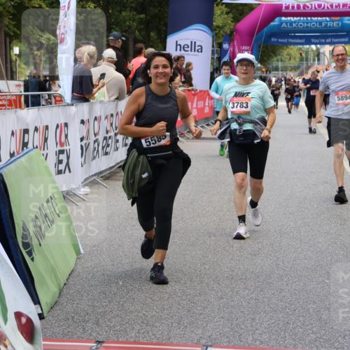 06.09.2026 - CURREX Alsterlauf Strokosch-Dieckow http://msf.ph/oto/10148021 06.09.2026 10:27:17 Ziel 2052, 3783, 5894, 5895 meine-sportfotos.de