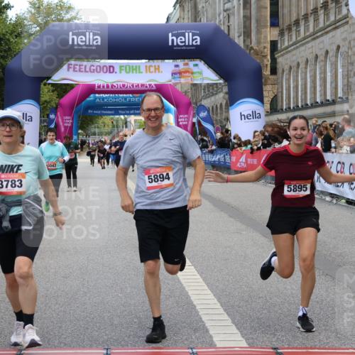 06.09.2026 - CURREX Alsterlauf Strokosch-Dieckow http://msf.ph/oto/10148048 06.09.2026 10:27:19 Ziel 2052, 3783, 5894, 5895 meine-sportfotos.de