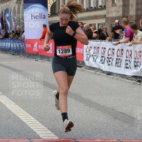 06.09.2026 - CURREX Alsterlauf Strokosch-Dieckow http://msf.ph/oto/10148054 06.09.2026 12:00:07 Ziel 1104, 1289, 1315, 8239, 8240 meine-sportfotos.de