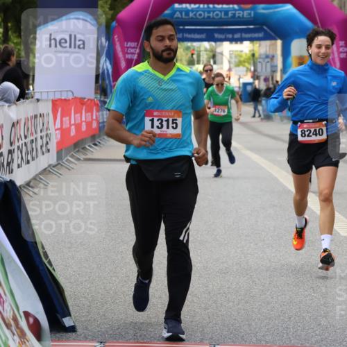 06.09.2026 - CURREX Alsterlauf Strokosch-Dieckow http://msf.ph/oto/10148059 06.09.2026 12:00:08 Ziel 1104, 1276, 1289, 1315, 8239, 8240 meine-sportfotos.de