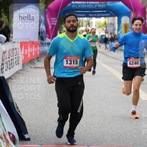 06.09.2026 - CURREX Alsterlauf Strokosch-Dieckow http://msf.ph/oto/10148063 06.09.2026 12:00:09 Ziel 1104, 1276, 1289, 1315, 1322, 8239, 8240 meine-sportfotos.de