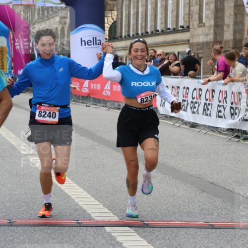 06.09.2026 - CURREX Alsterlauf Strokosch-Dieckow http://msf.ph/oto/10148069 06.09.2026 12:00:10 Ziel 1104, 1276, 1289, 1315, 1322, 8239, 8240 meine-sportfotos.de