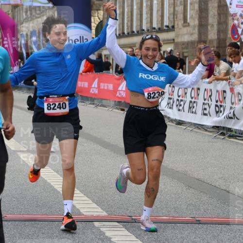 06.09.2026 - CURREX Alsterlauf Strokosch-Dieckow http://msf.ph/oto/10148078 06.09.2026 12:00:10 Ziel 1104, 1276, 1289, 1315, 1322, 8239, 8240 meine-sportfotos.de