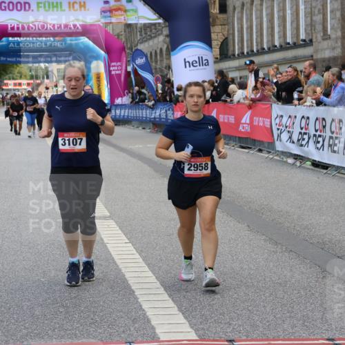 06.09.2026 - CURREX Alsterlauf Strokosch-Dieckow http://msf.ph/oto/10148084 06.09.2026 10:27:28 Ziel 3043 meine-sportfotos.de