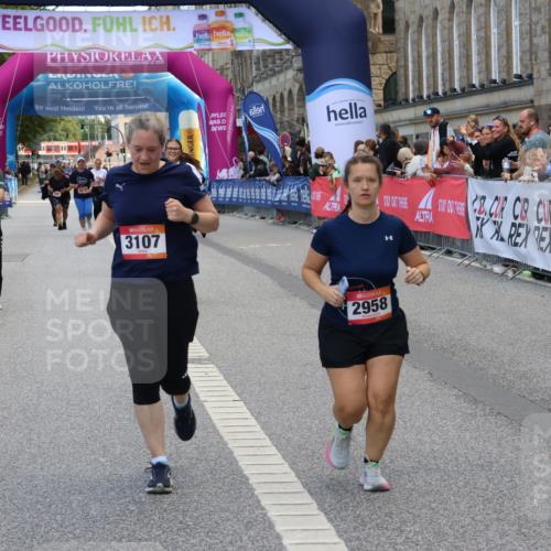 06.09.2026 - CURREX Alsterlauf Strokosch-Dieckow http://msf.ph/oto/10148093 06.09.2026 10:27:28 Ziel 3043 meine-sportfotos.de