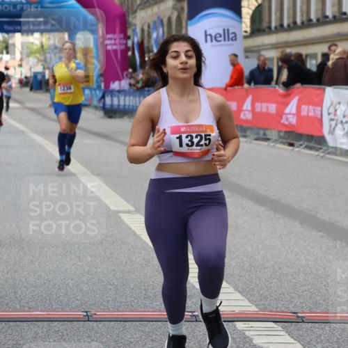 06.09.2026 - CURREX Alsterlauf Strokosch-Dieckow http://msf.ph/oto/10148135 06.09.2026 12:00:27 Ziel 1191, 1238, 1325, 1332 meine-sportfotos.de
