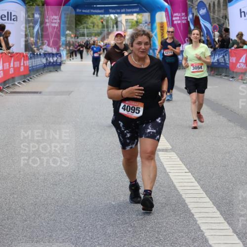 06.09.2026 - CURREX Alsterlauf Strokosch-Dieckow http://msf.ph/oto/10148158 06.09.2026 10:27:48 Ziel 3054, 4095, 4351, 4544, 5478, 8053 meine-sportfotos.de