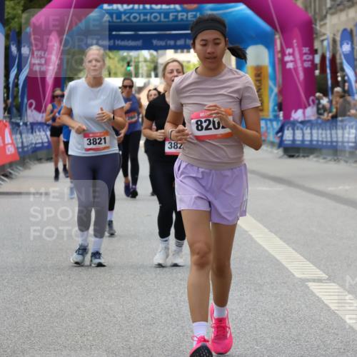 06.09.2026 - CURREX Alsterlauf Strokosch-Dieckow http://msf.ph/oto/10148166 06.09.2026 12:00:33 Ziel 1238, 1325, 1332, 3821, 3822, 8202 meine-sportfotos.de