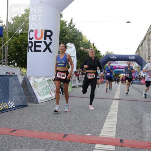 06.09.2026 - CURREX Alsterlauf Yannick Fuchs http://msf.ph/oto/10148168 06.09.2026 09:49:20 Ziel 1045, 2009, 2216, 3383, 3845, 3940, 4249, 4722, 4999, 5331, 5667, 5784, 5924, 6173, 6415, 8065 meine-sportfotos.de