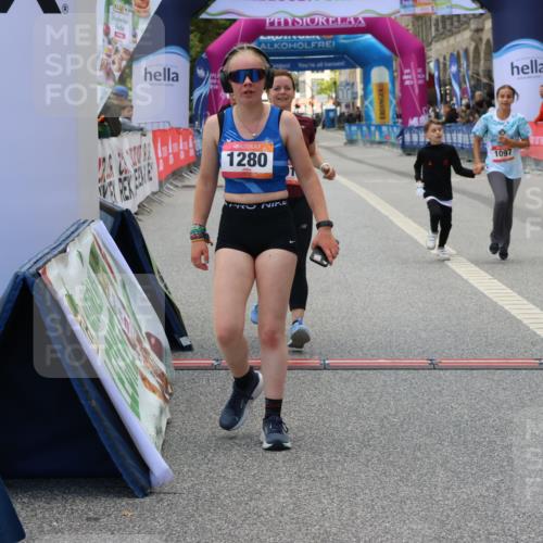06.09.2026 - CURREX Alsterlauf Strokosch-Dieckow http://msf.ph/oto/10148192 06.09.2026 12:00:47 Ziel 1013, 1097, 1185, 1222, 1231, 1260, 1272, 1280 meine-sportfotos.de