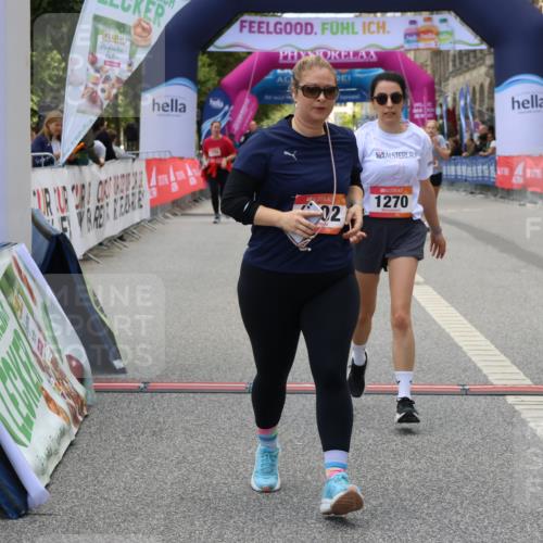 06.09.2026 - CURREX Alsterlauf Strokosch-Dieckow http://msf.ph/oto/10148224 06.09.2026 12:01:02 Ziel 1270, 1317, 1338, 4802 meine-sportfotos.de