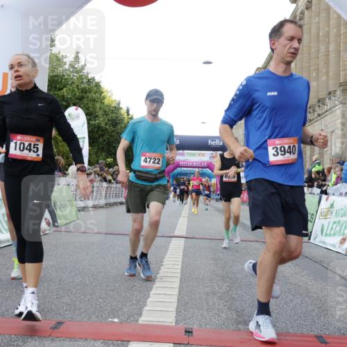 06.09.2026 - CURREX Alsterlauf Yannick Fuchs http://msf.ph/oto/10148256 06.09.2026 09:49:23 Ziel 1045, 2216, 3383, 3845, 3940, 4249, 4722, 4999, 5331, 5667, 5784, 6105, 6123, 6173, 6181, 6240, 6415, 8065 meine-sportfotos.de