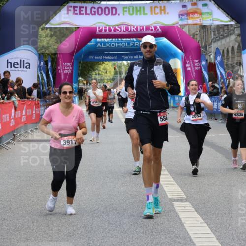 06.09.2026 - CURREX Alsterlauf Strokosch-Dieckow http://msf.ph/oto/10148354 06.09.2026 10:28:43 Ziel 2852, 2853, 3911, 4766, 4799, 4835, 5880 meine-sportfotos.de