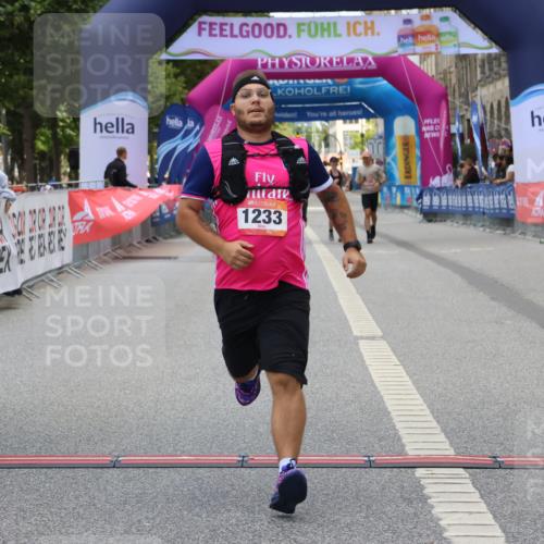 06.09.2026 - CURREX Alsterlauf Strokosch-Dieckow http://msf.ph/oto/10148361 06.09.2026 12:01:37 Ziel 1073, 1147, 1155, 1156, 1233, 1265 meine-sportfotos.de