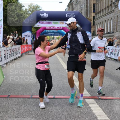 06.09.2026 - CURREX Alsterlauf Strokosch-Dieckow http://msf.ph/oto/10148368 06.09.2026 10:28:47 Ziel 2852, 2853, 3911, 4799, 4835, 5158, 5880 meine-sportfotos.de