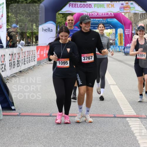 06.09.2026 - CURREX Alsterlauf Strokosch-Dieckow http://msf.ph/oto/10148379 06.09.2026 12:01:48 Ziel 1095, 1284, 1285, 1286, 1288, 8042 meine-sportfotos.de