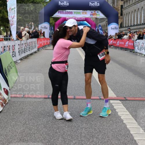 06.09.2026 - CURREX Alsterlauf Strokosch-Dieckow http://msf.ph/oto/10148388 06.09.2026 10:28:49 Ziel 2852, 2853, 3911, 4835, 5158, 5880 meine-sportfotos.de