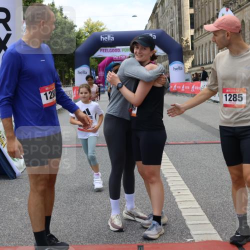 06.09.2026 - CURREX Alsterlauf Strokosch-Dieckow http://msf.ph/oto/10148410 06.09.2026 12:01:55 Ziel 1095, 1284, 1285, 1286, 1288, 1298, 1305, 8042 meine-sportfotos.de