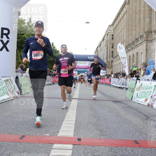 06.09.2026 - CURREX Alsterlauf Yannick Fuchs http://msf.ph/oto/10148458 06.09.2026 09:49:31 Ziel 2112, 2373, 2812, 3033, 3246, 3876, 4275, 4896, 4999, 5605, 5760, 6105, 6123, 6181, 6240, 8073 meine-sportfotos.de