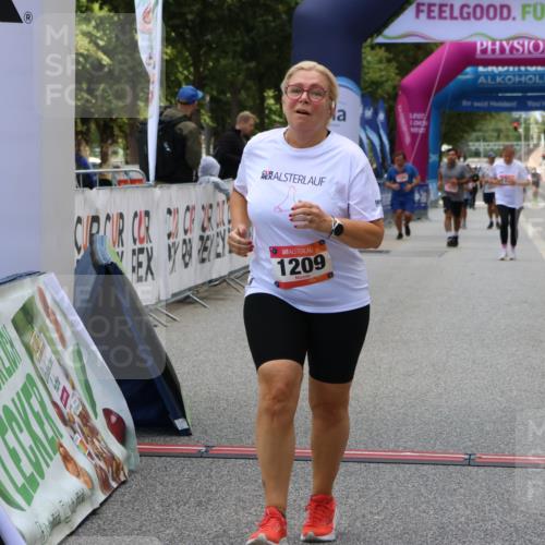 06.09.2026 - CURREX Alsterlauf Strokosch-Dieckow http://msf.ph/oto/10148460 06.09.2026 12:02:14 Ziel 1150, 1209 meine-sportfotos.de