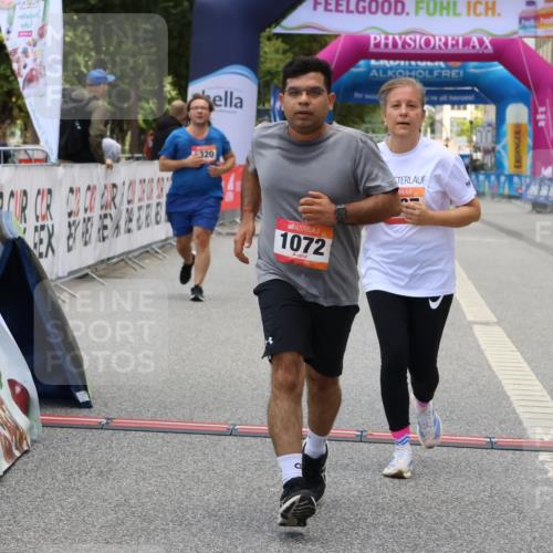 06.09.2026 - CURREX Alsterlauf Strokosch-Dieckow http://msf.ph/oto/10148463 06.09.2026 12:02:23 Ziel 1072, 1320, 1337 meine-sportfotos.de