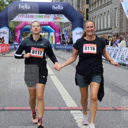 06.09.2026 - CURREX Alsterlauf Strokosch-Dieckow http://msf.ph/oto/10148514 06.09.2026 10:29:20 Ziel 8116, 8117 meine-sportfotos.de