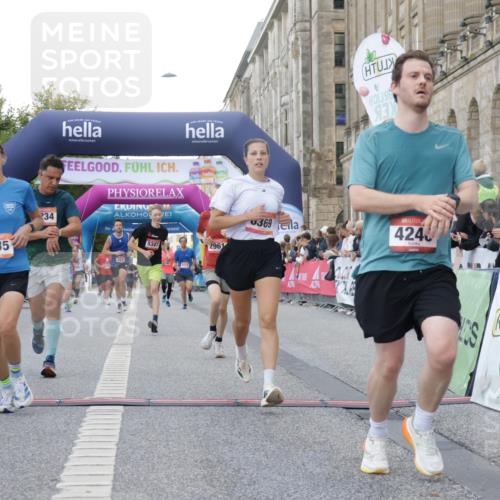 06.09.2026 - CURREX Alsterlauf Yannick Fuchs http://msf.ph/oto/10148526 06.09.2026 09:49:39 Ziel 2112, 2373, 2577, 2961, 3223, 3876, 4240, 4275, 4896, 5175, 5347, 6035, 6358, 6369, 8073, 8234 meine-sportfotos.de