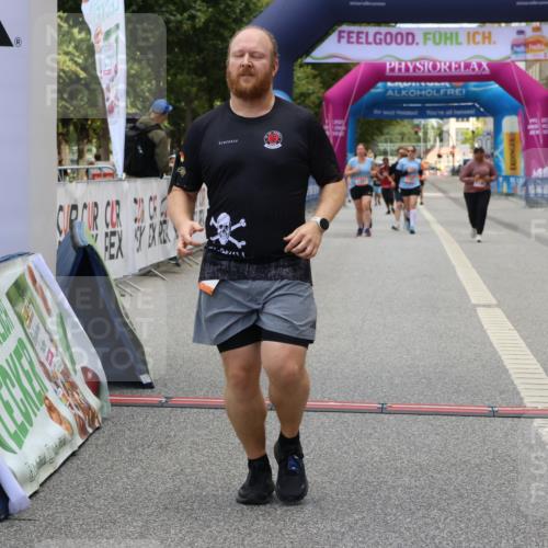 06.09.2026 - CURREX Alsterlauf Strokosch-Dieckow http://msf.ph/oto/10148529 06.09.2026 12:02:43 Ziel 1005, 1017, 1019, 8267 meine-sportfotos.de