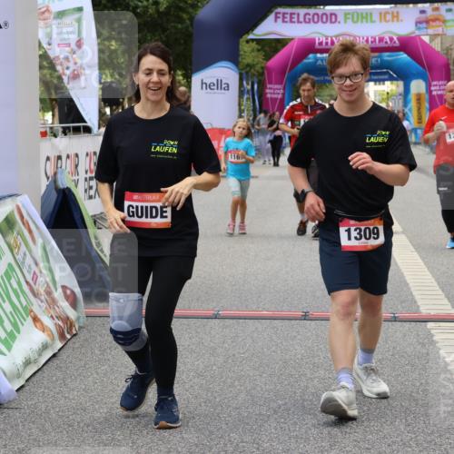 06.09.2026 - CURREX Alsterlauf Strokosch-Dieckow http://msf.ph/oto/10148562 06.09.2026 12:03:00 Ziel 1144, 1151, 1166, 1167, 1168, 1214, 1309, 1331 meine-sportfotos.de