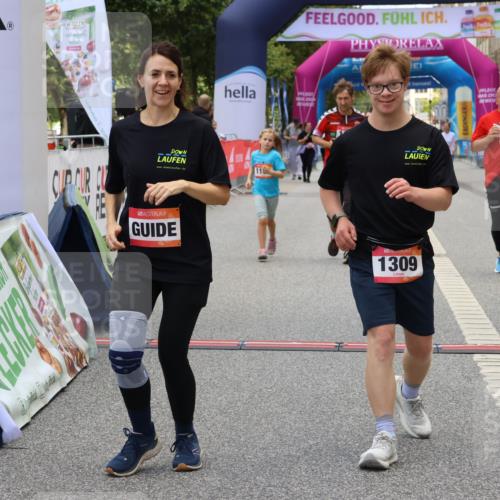 06.09.2026 - CURREX Alsterlauf Strokosch-Dieckow http://msf.ph/oto/10148563 06.09.2026 12:03:00 Ziel 1144, 1151, 1166, 1167, 1168, 1214, 1309, 1331 meine-sportfotos.de